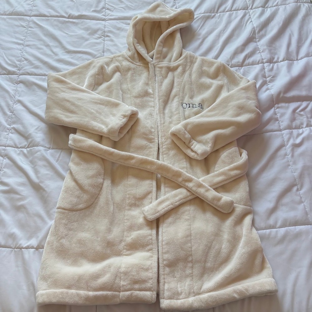 The Company Store Oma Embroidered Hooded Kimono Robe Cream Size 14/16 Luxury